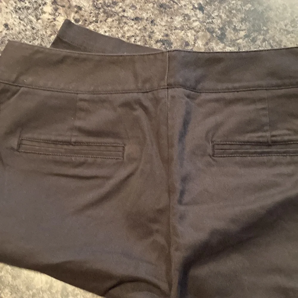 Dockers woman’s shorts - Picture 2 of 5